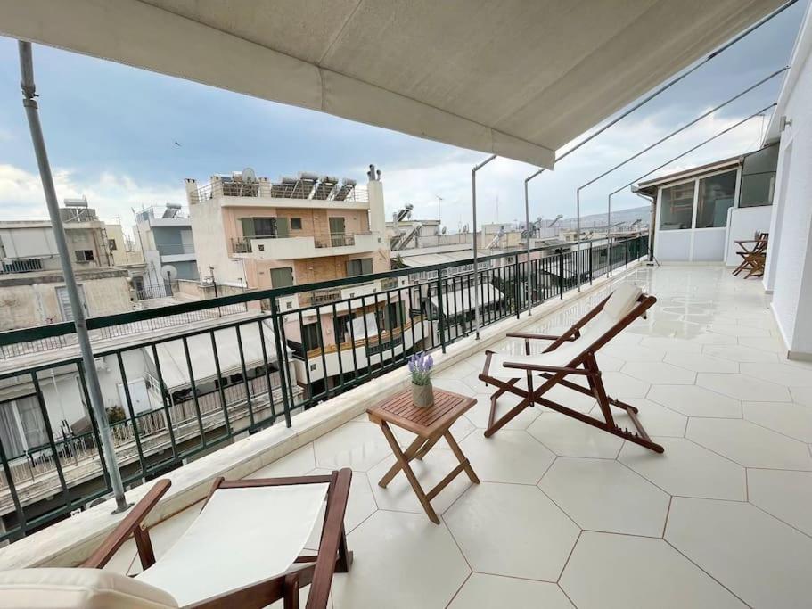 Amazing Top-Floor Oasis Apartment Atena Exterior foto