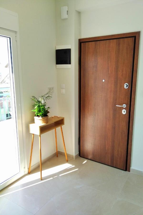 Amazing Top-Floor Oasis Apartment Atena Exterior foto